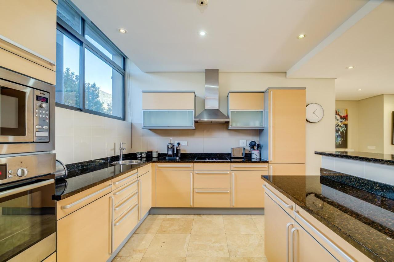 308 Juliette Apartment *